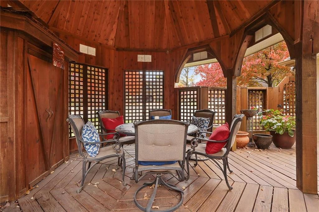 9713 W 115th Street — photo 21
