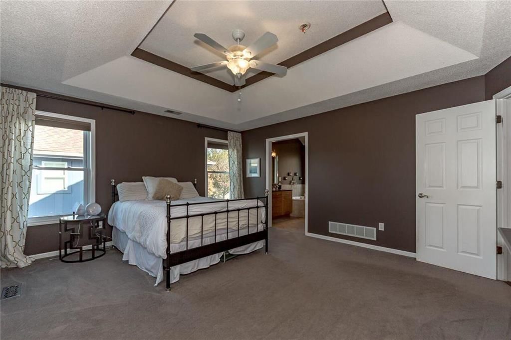 5731 Lakecrest Drive — photo 15