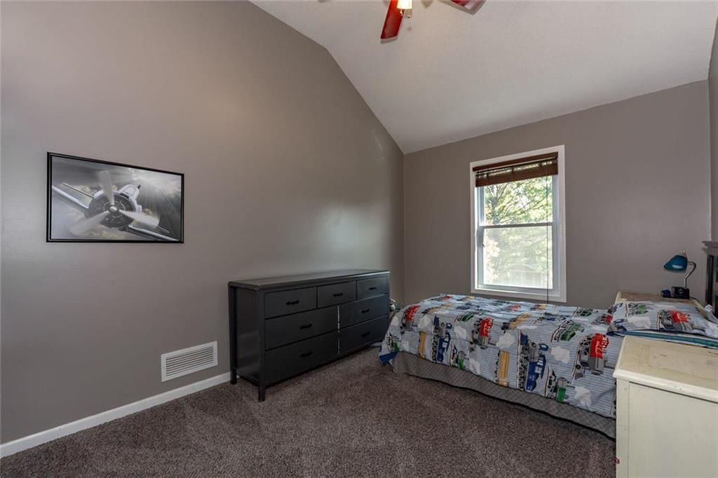 5731 Lakecrest Drive — photo 23