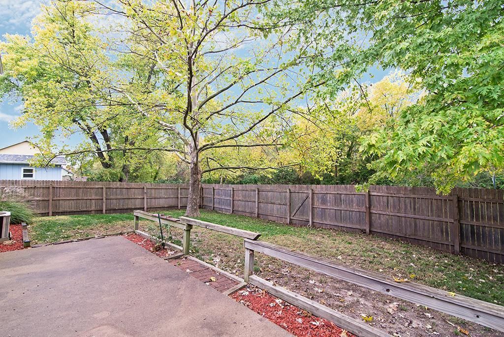1603 Bullene Avenue — photo 18