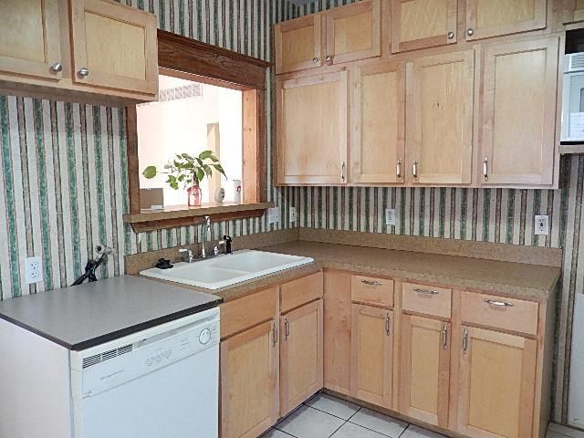 907 N Oak Street — photo 19