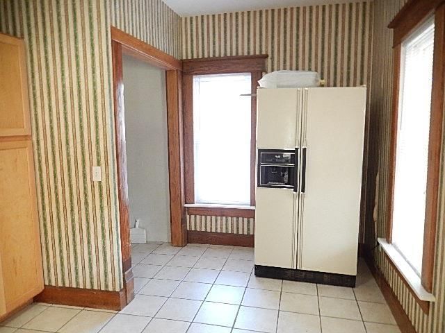 907 N Oak Street — photo 20