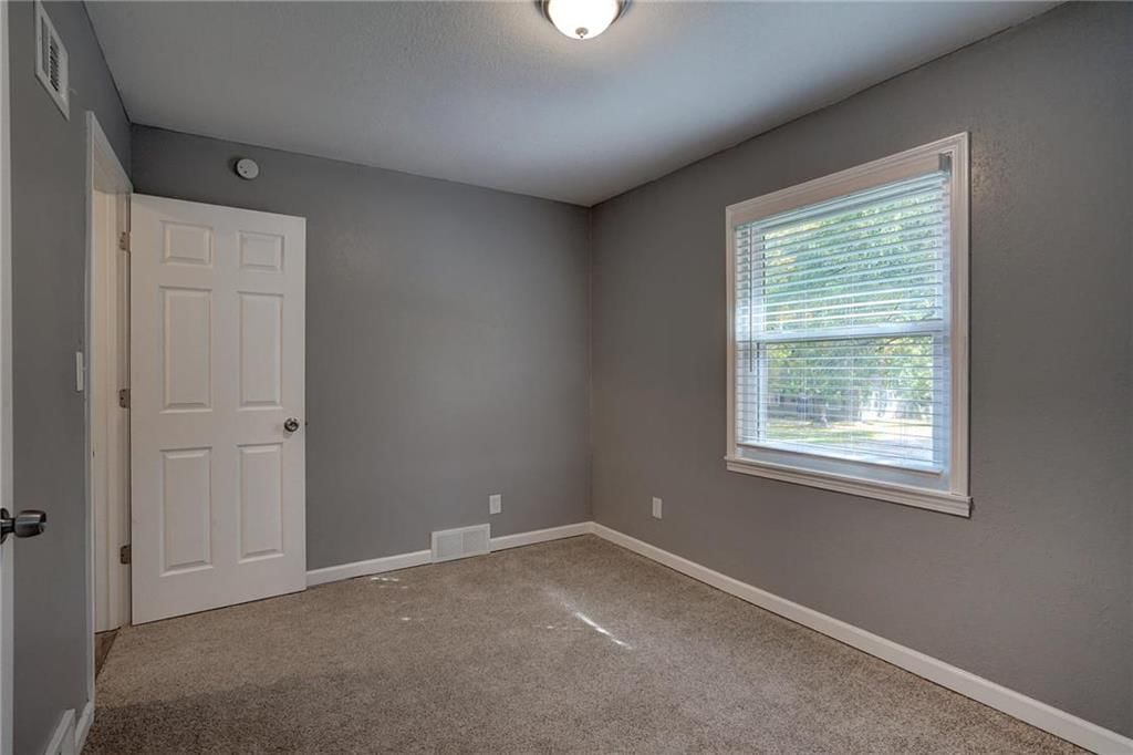 7612 rainbow Drive — photo 13