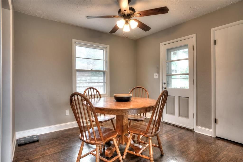 3737 N Cypress Avenue — photo 8