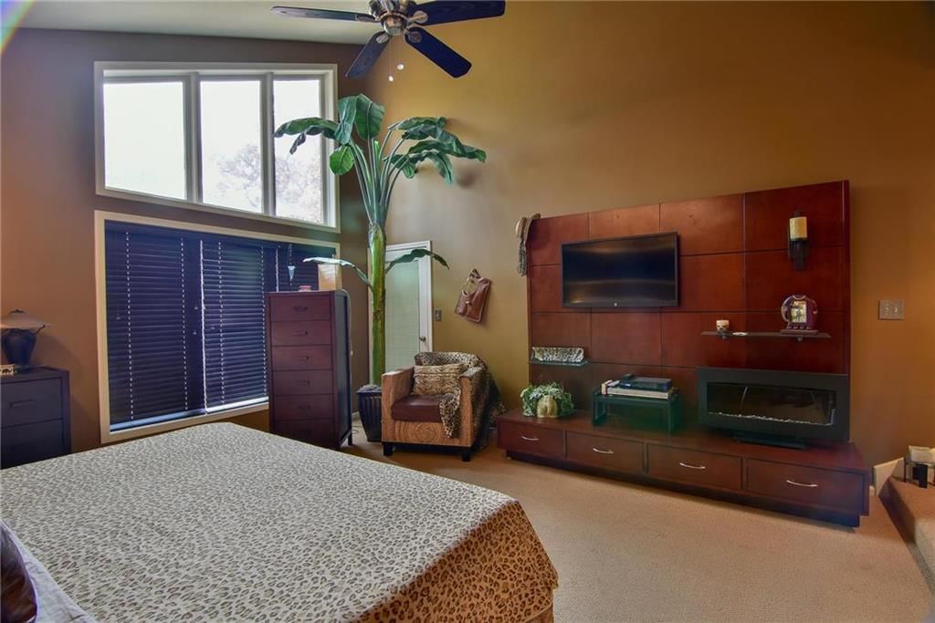 313 NE Landings Drive — photo 14