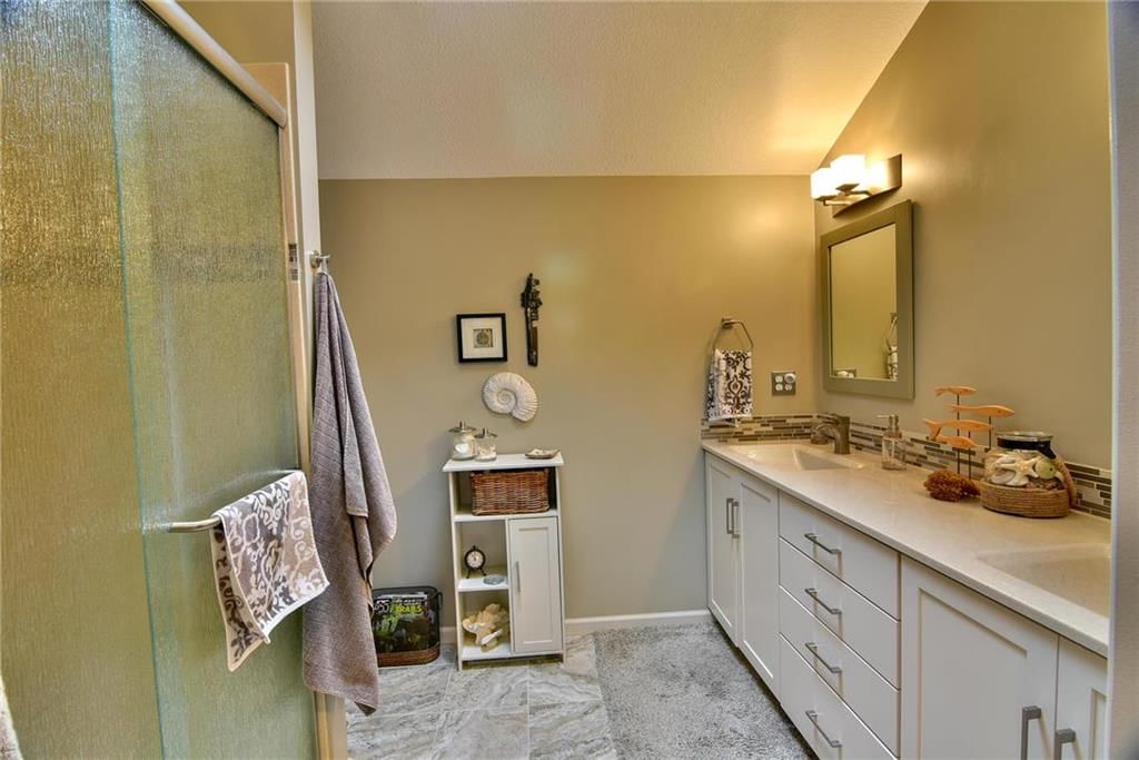 313 NE Landings Drive — photo 15