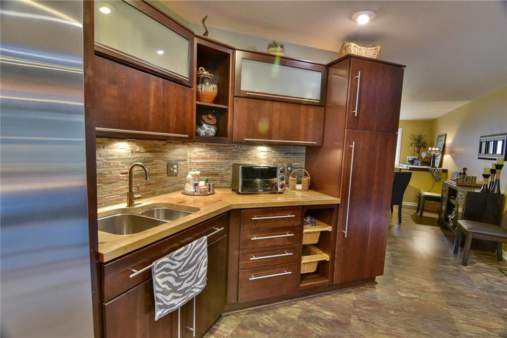 313 NE Landings Drive — photo 6