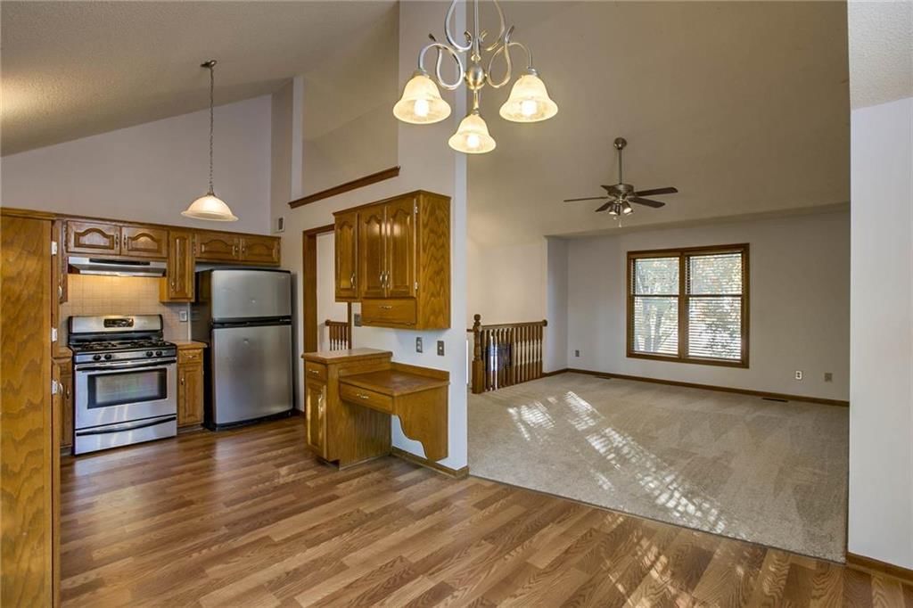 924 NE Bristol Drive — photo 6