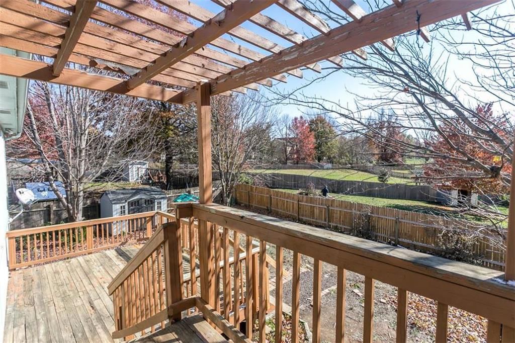 987 E New London Drive — photo 15