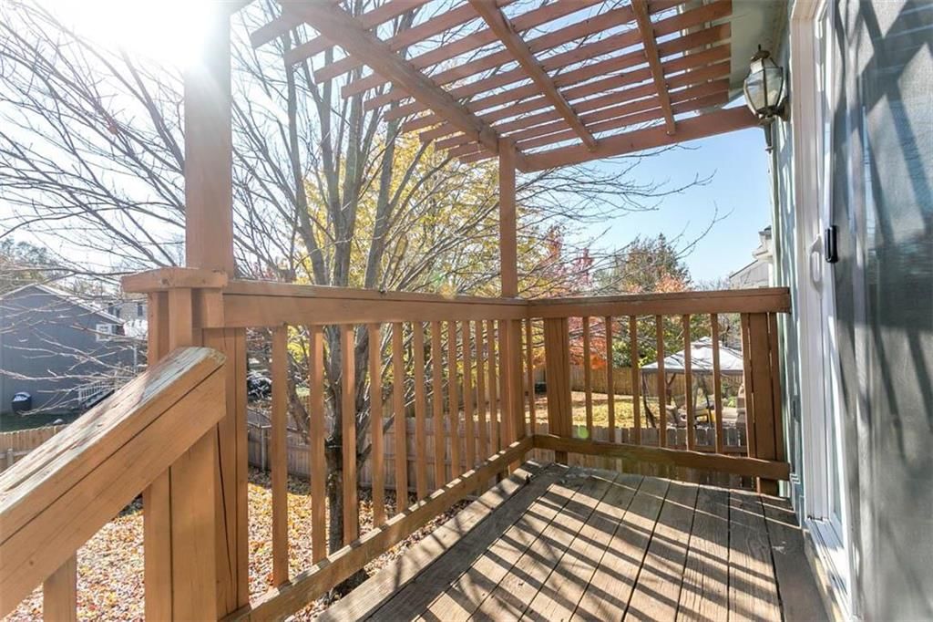 987 E New London Drive — photo 16