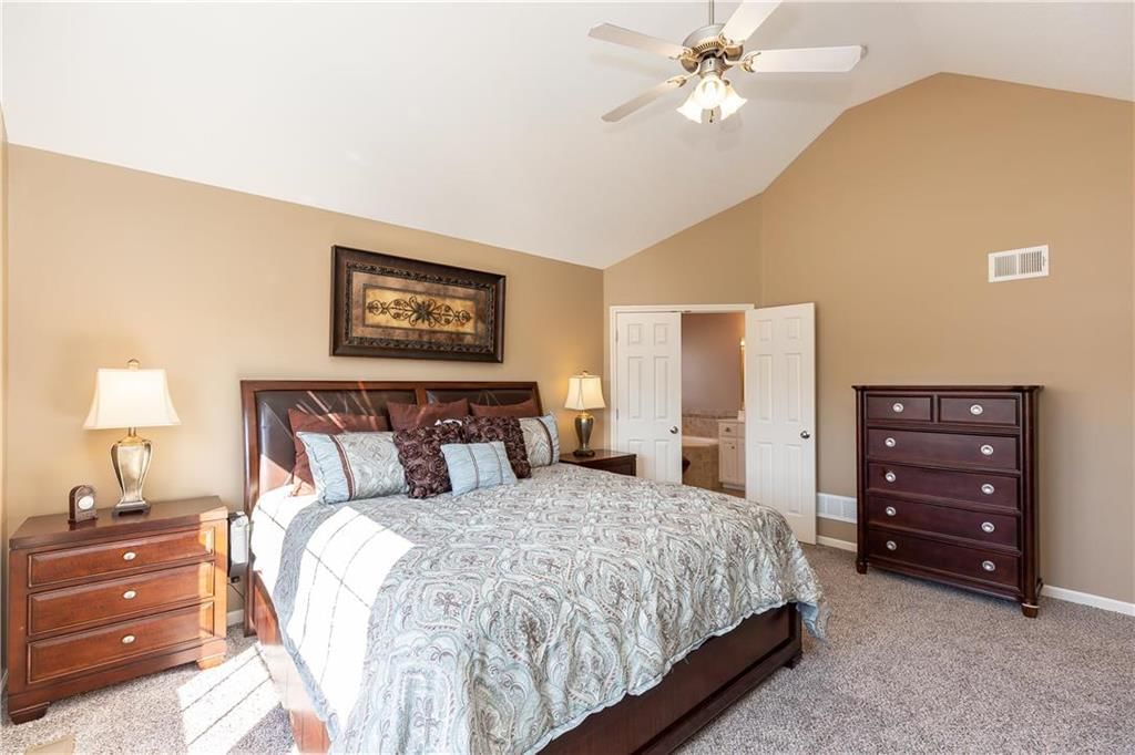 2845 NE Marywood Court — photo 11