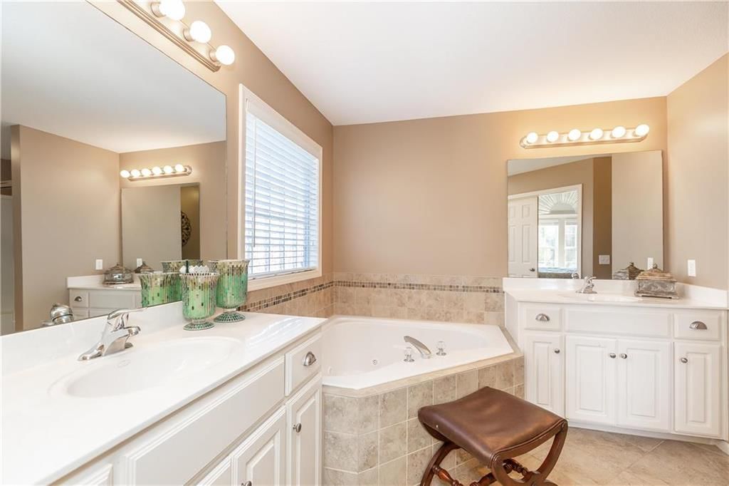 2845 NE Marywood Court — photo 13