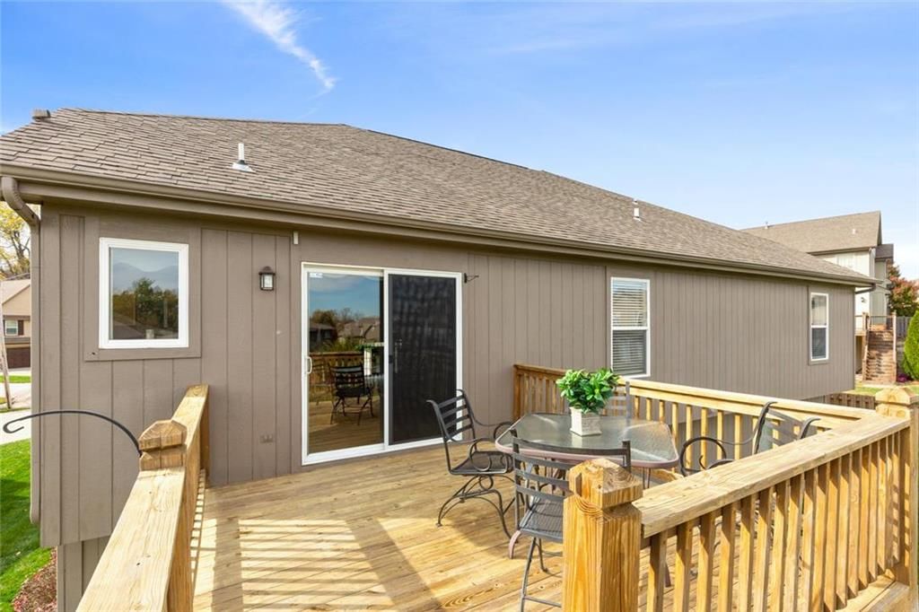 2845 NE Marywood Court — photo 22