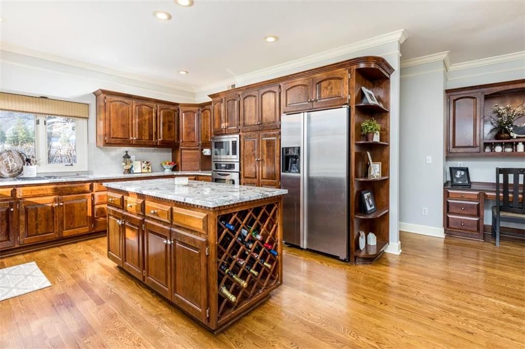 1801 Bent Oaks Drive — photo 4