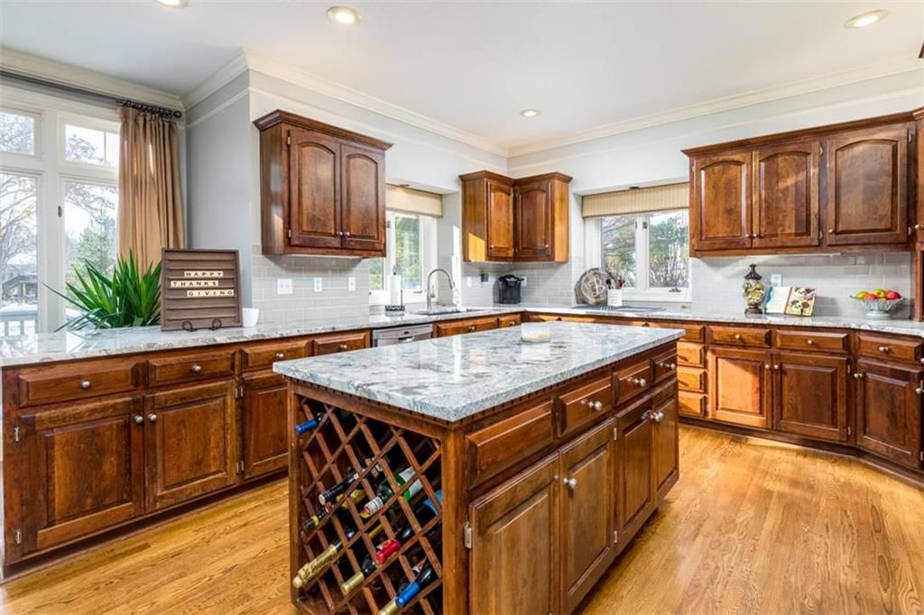 1801 Bent Oaks Drive — photo 5
