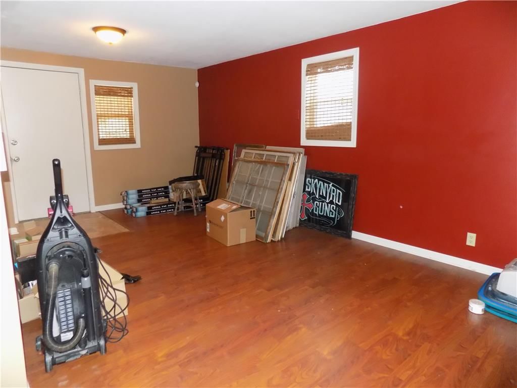 6424 RICHMOND Avenue — photo 8