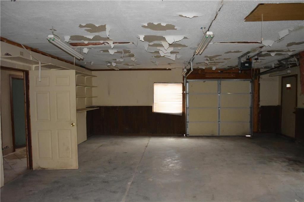 109 W Main Street — photo 23