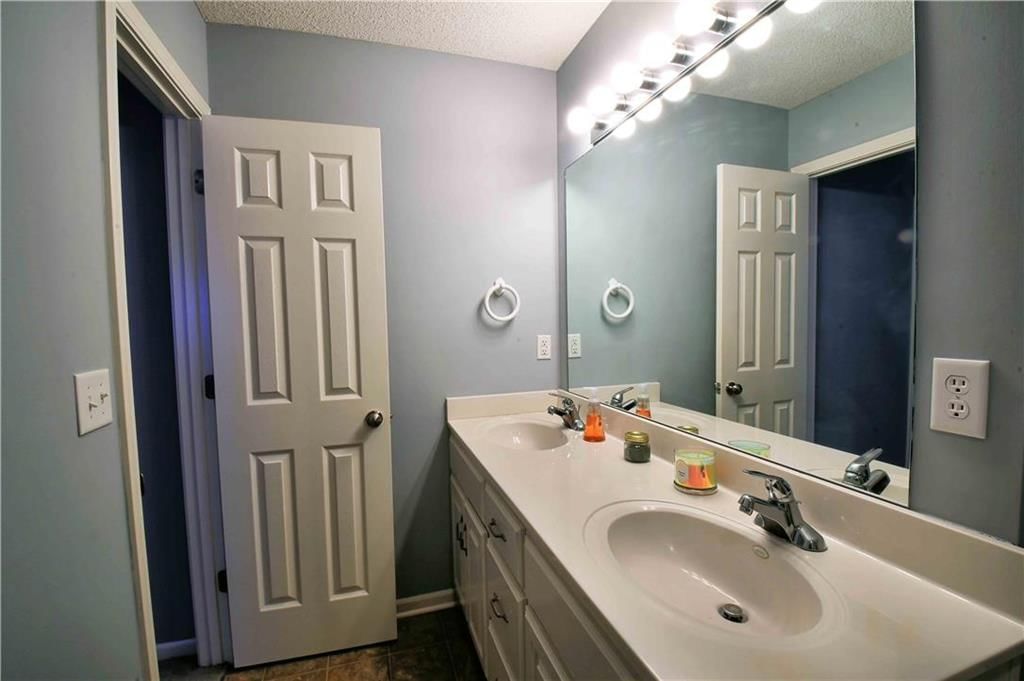13121 Washington Court — photo 15