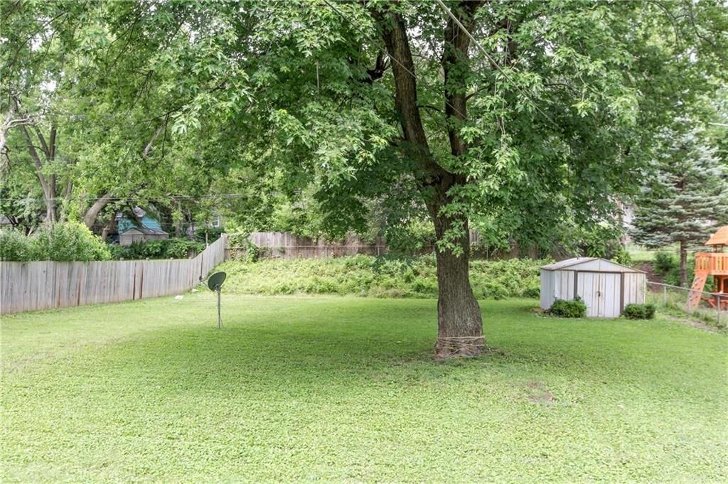5530 NIEMAN Road — photo 29