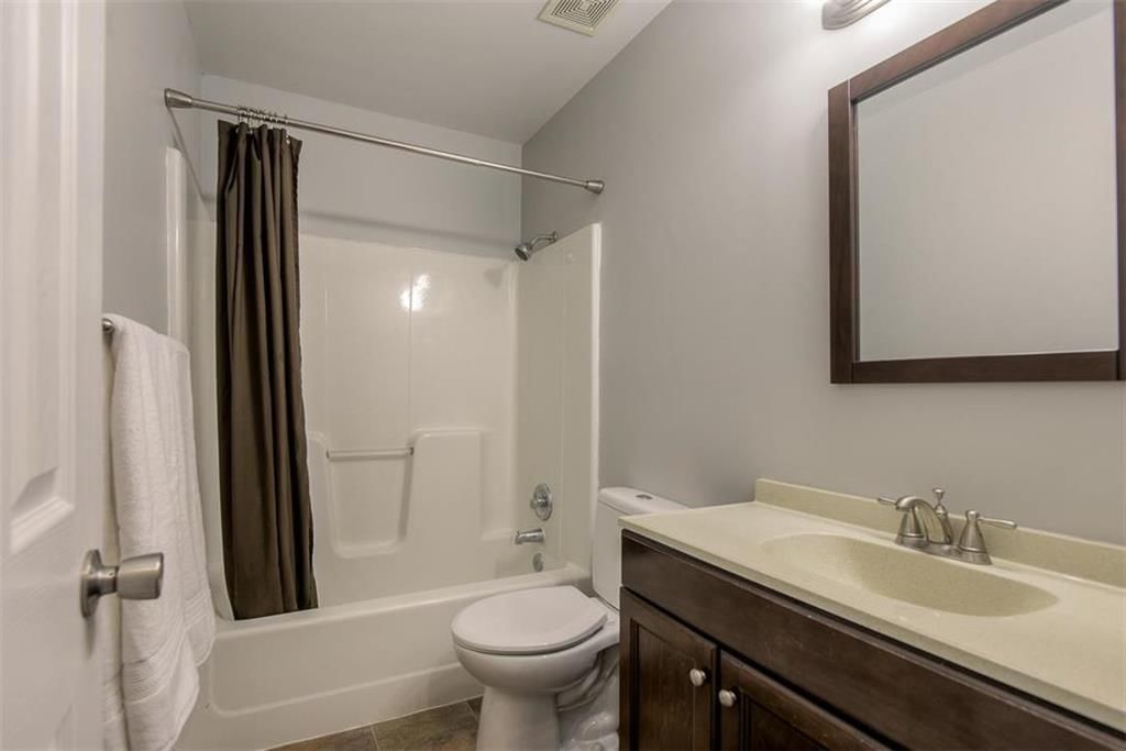 902 N 92nd Street — photo 19