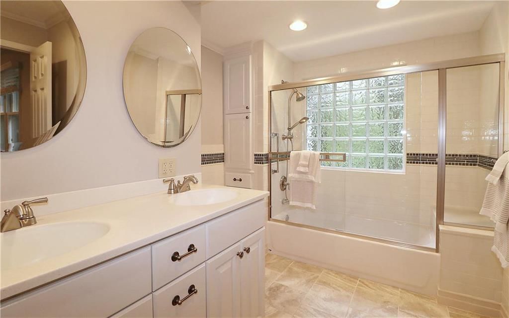 2817 W 86th Street — photo 19