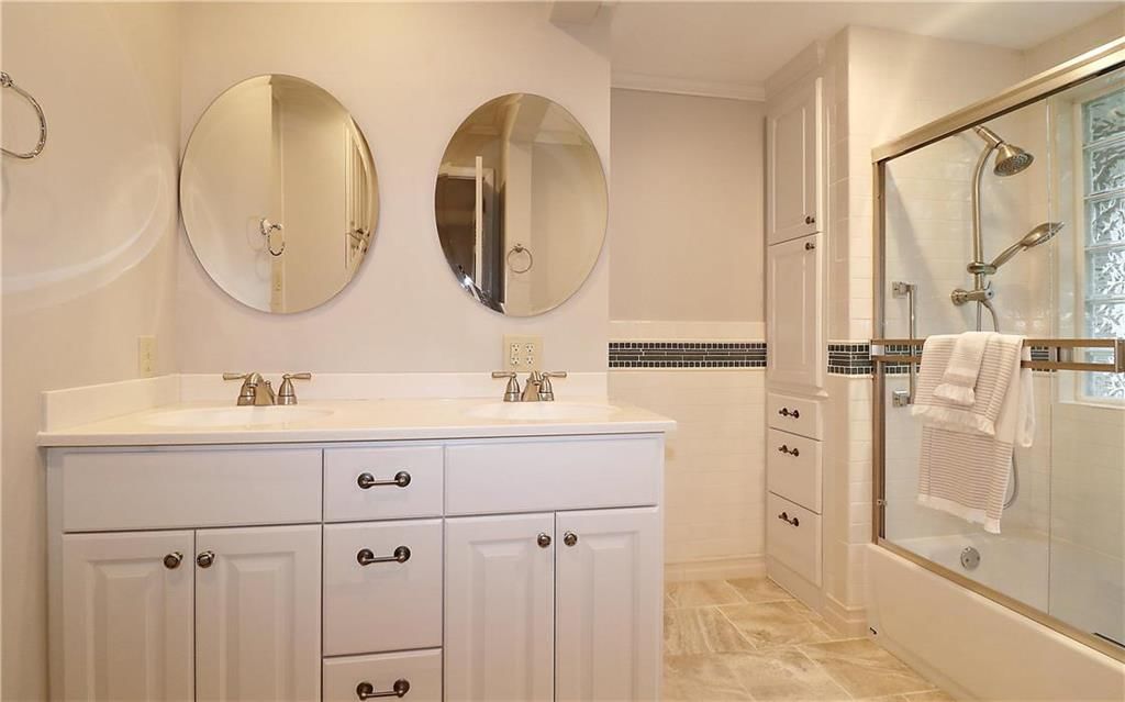2817 W 86th Street — photo 20