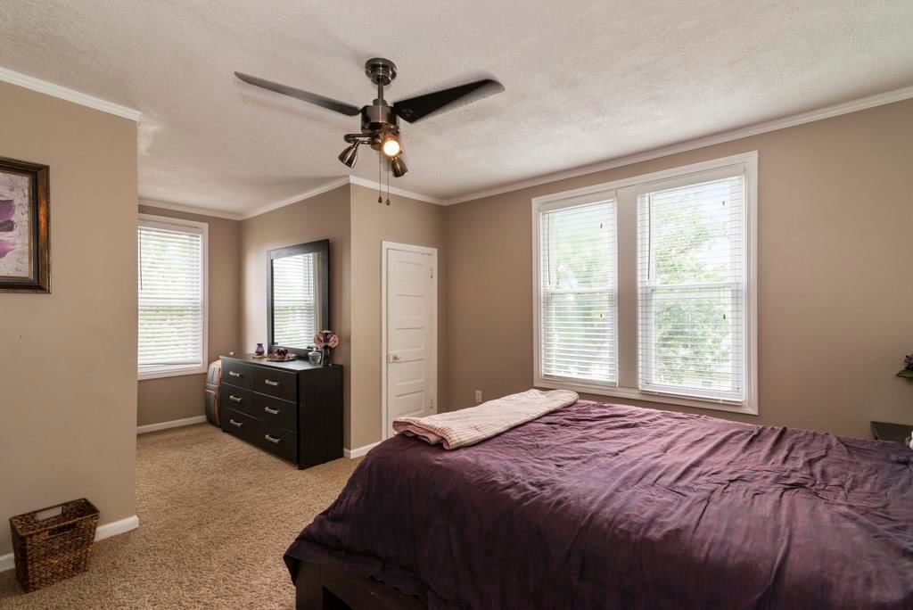 432 Allcutt Avenue — photo 24