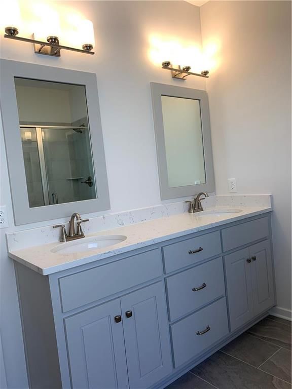 10009 N Oakland Avenue — photo 3