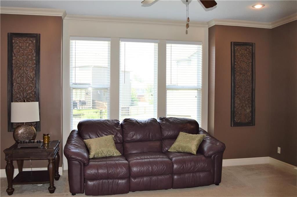 21004 W 60 Terrace — photo 11