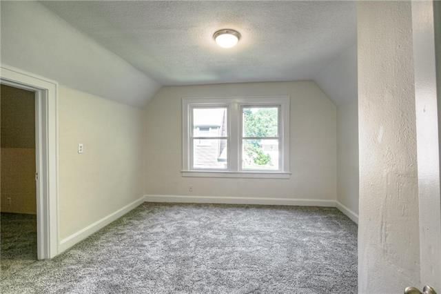 5611 Harris Avenue — photo 29