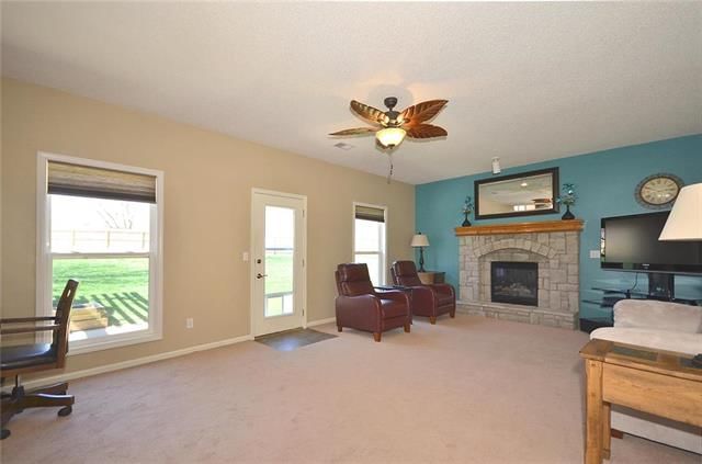 10008 N Highland Place — photo 12