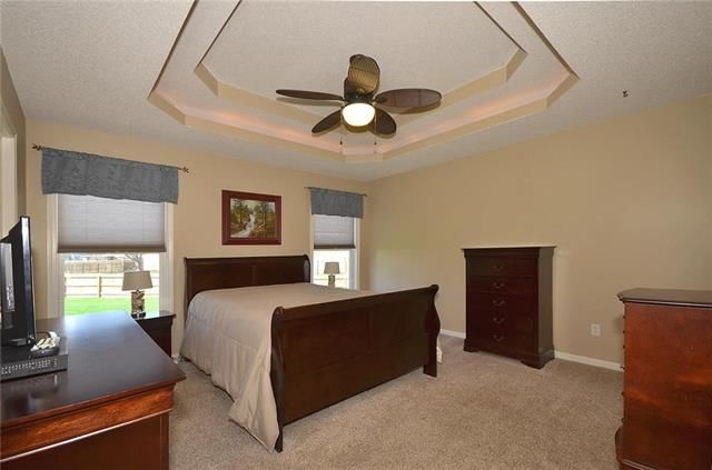 10008 N Highland Place — photo 14