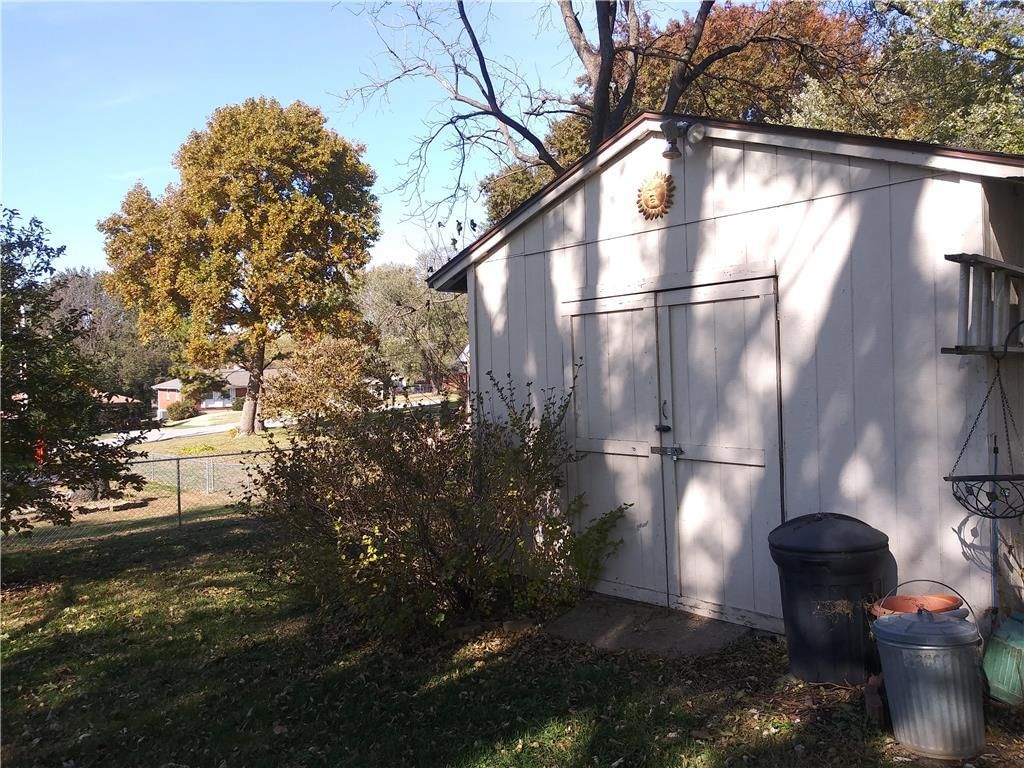 3511 S Crane Street — photo 72