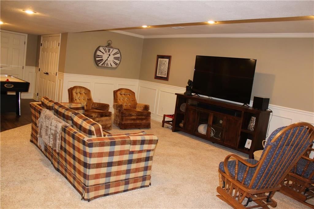 2111 NE Waterfield Drive — photo 20