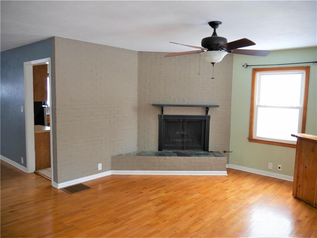 1011 S Main Street — photo 3