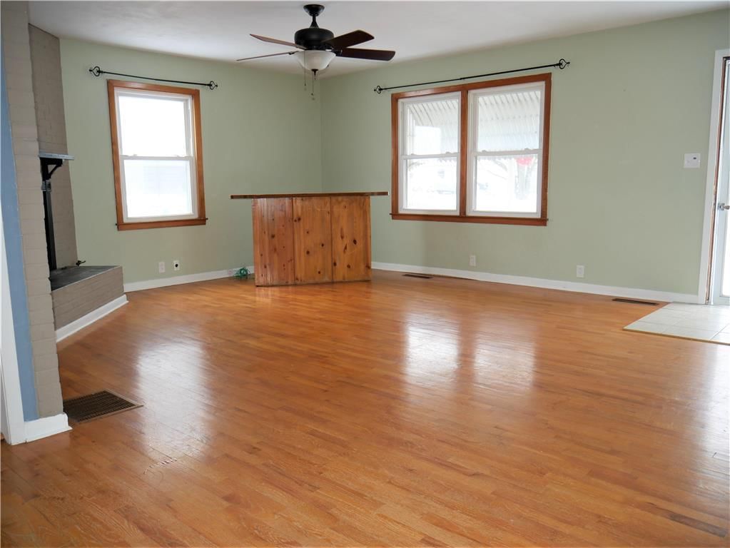 1011 S Main Street — photo 6