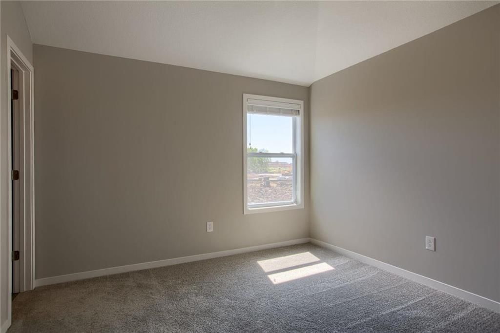 16383 S Parkwood Street — photo 9