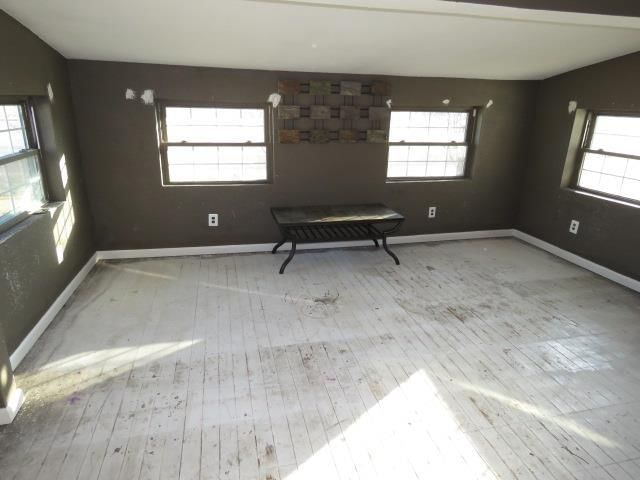 12112 Kaw Drive — photo 25