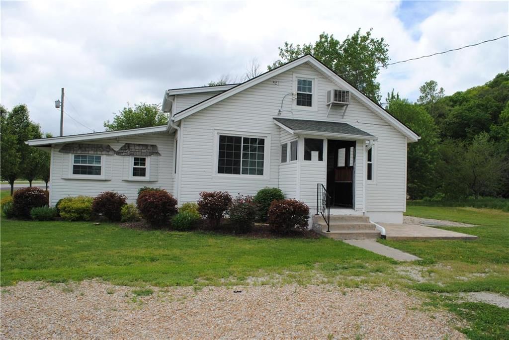 12112 Kaw Drive — photo 7