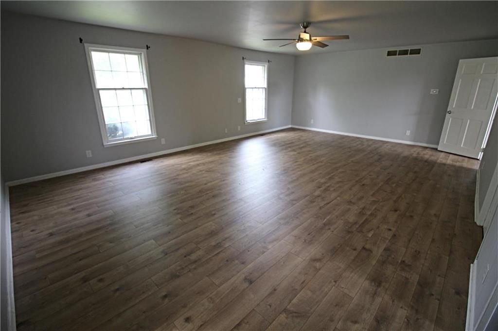 12811 Lakeland Drive — photo 15