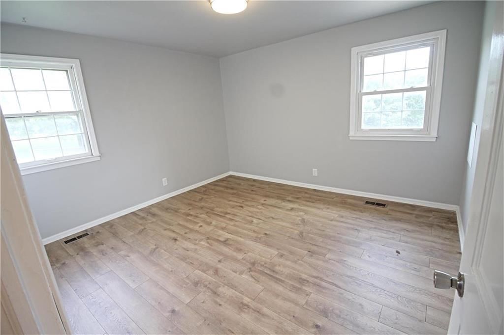 12811 Lakeland Drive — photo 9