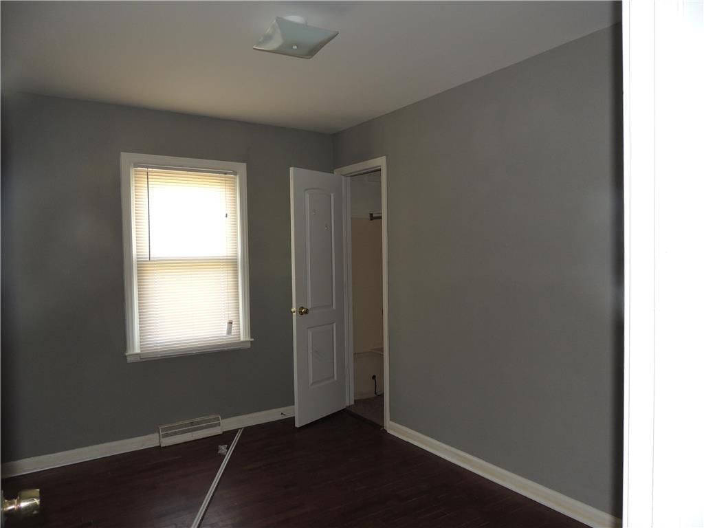 802 Holly Street — photo 9