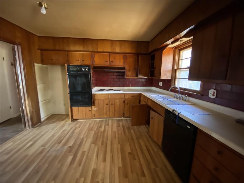 11210 Glen Arbor Terrace — photo 9