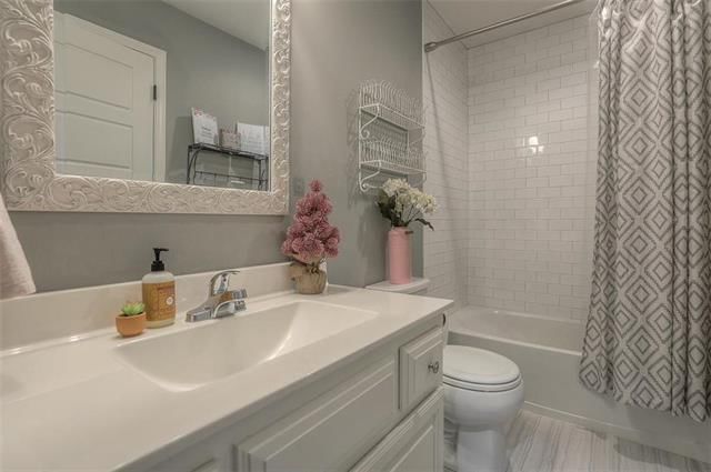 16124 W 163rd Place — photo 31