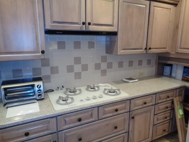 820 W Pitcher — photo 19
