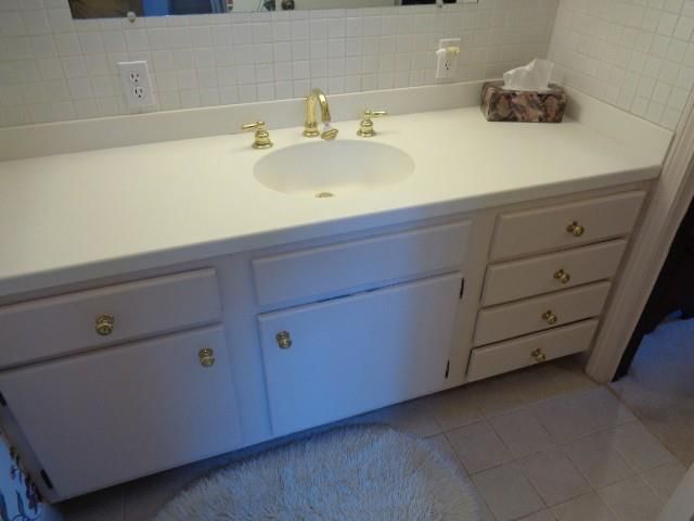 820 W Pitcher — photo 23