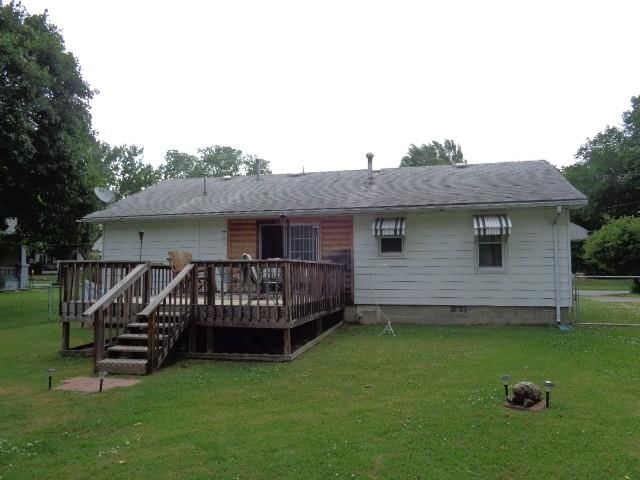 827 N Main — photo 5