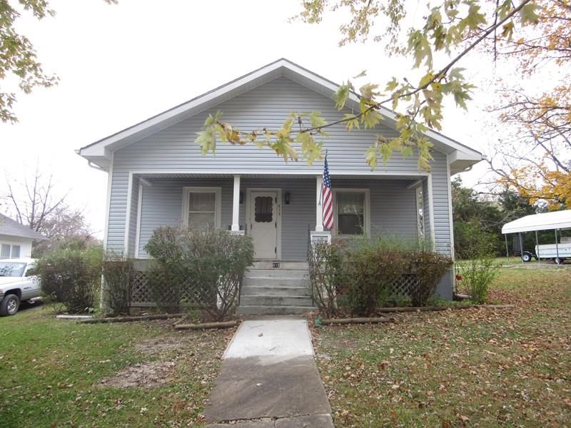 415 Arthur St. — photo 16