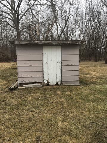 609 E Berry Street — photo 2