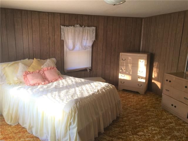 609 E Berry Street — photo 11
